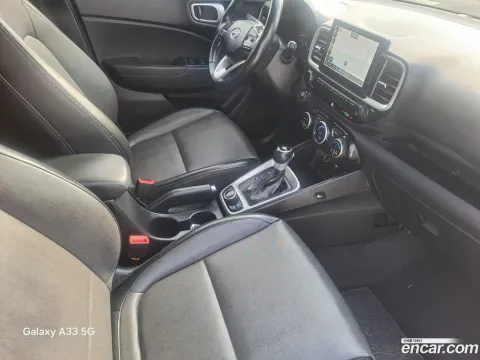 Hyundai Venue