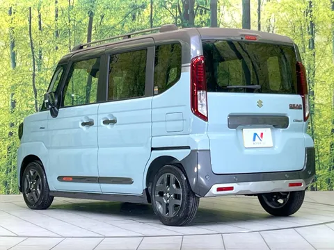 Suzuki Spacia Gear