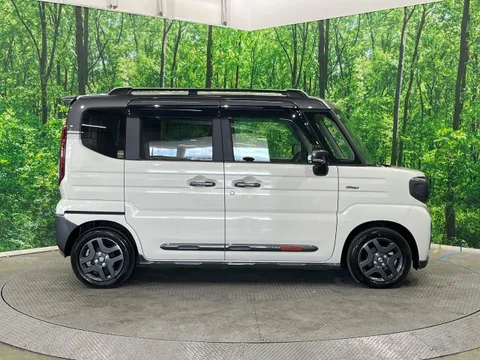 Suzuki Spacia Gear