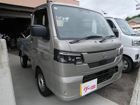 Nissan Clipper Truck