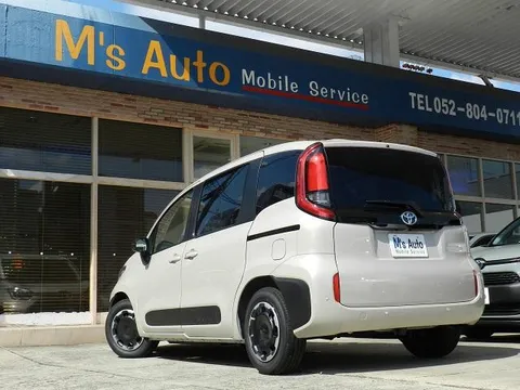 Toyota Sienta