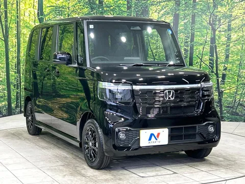 Honda N-BOX Custom