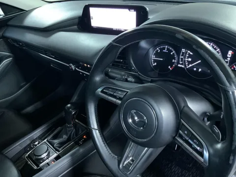 Mazda MAZDA3 Sedan