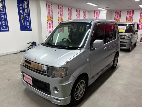 Mitsubishi Toppo