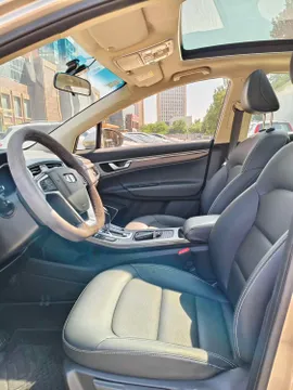Geely Emgrand GS
