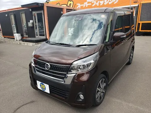 Nissan Dayz Roox