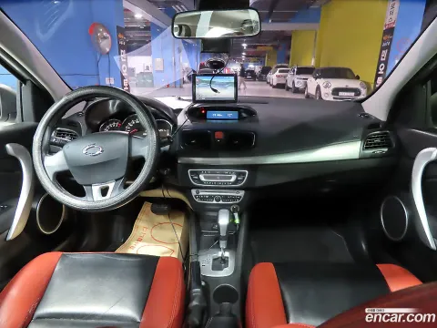 Renault SM3