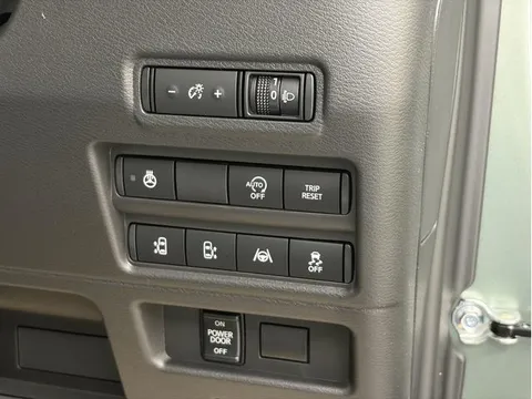 Mitsubishi Delica Mini
