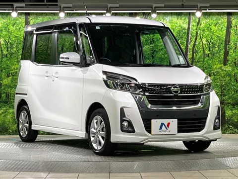 Nissan Dayz Roox
