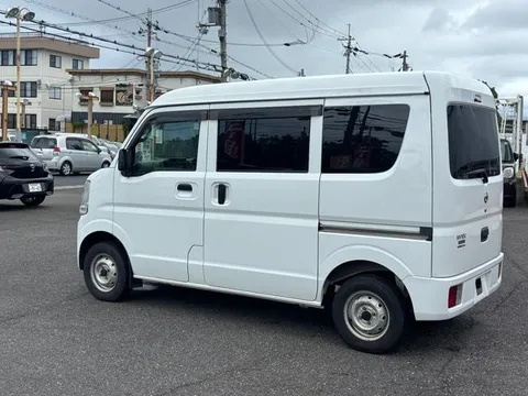 Nissan Clipper