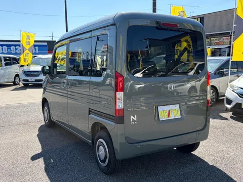 Honda N-VAN