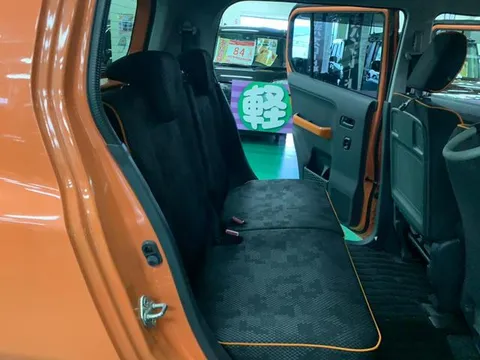 Mazda Flair Crossover