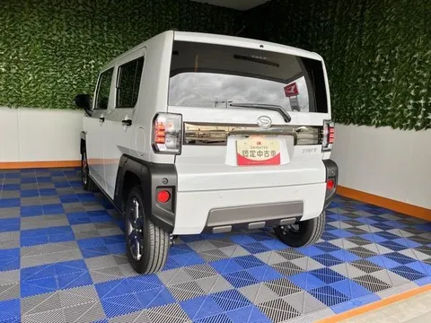 Daihatsu Taft