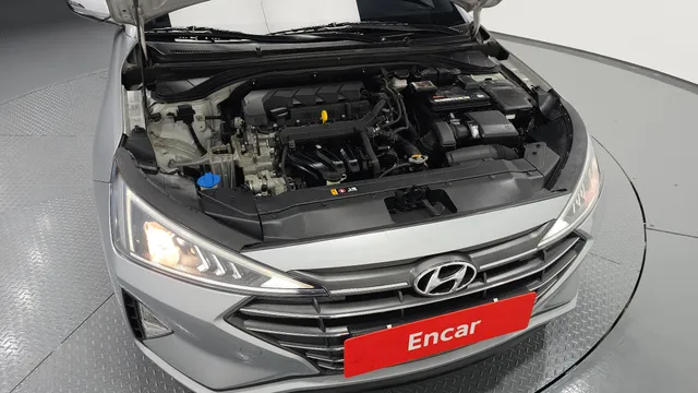 Hyundai Elantra (Avante)