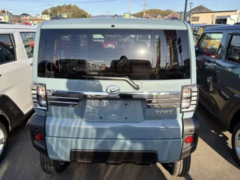 Daihatsu Taft