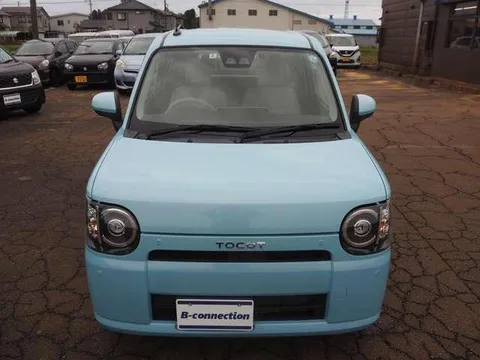 Daihatsu Mira Tocot