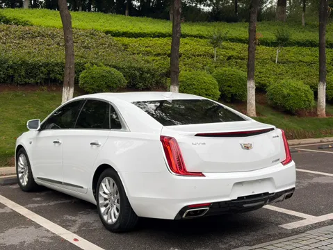 Cadillac XTS