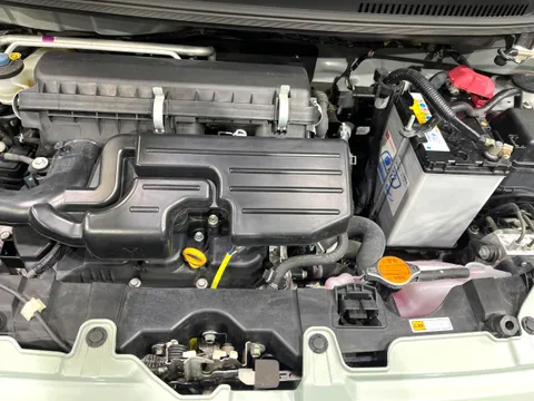 Daihatsu Mira Tocot