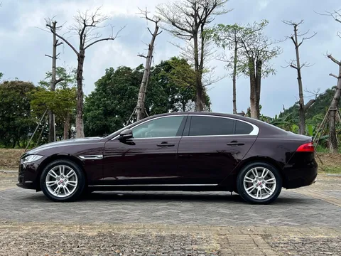 Jaguar XEL