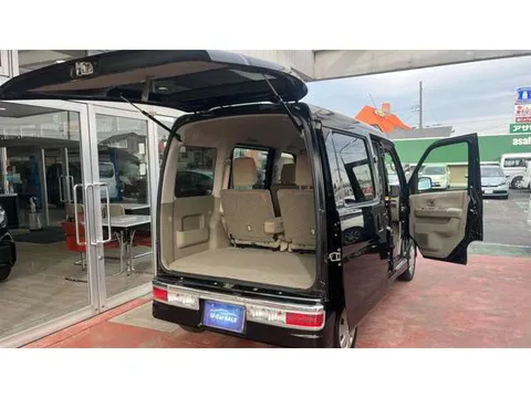 Daihatsu Atrai Wagon