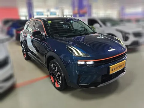 Lynk & Co Lynk & Co 06