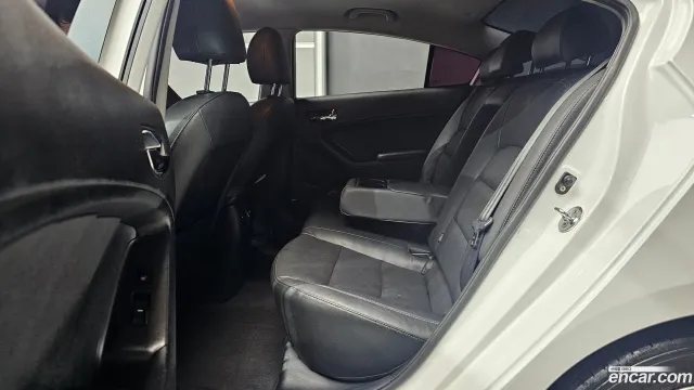 Kia Cerato (K3)