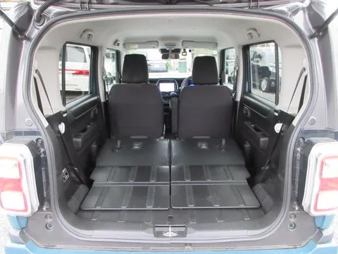 Mazda Flair Crossover