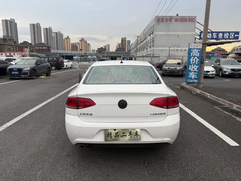 Volkswagen Lamando