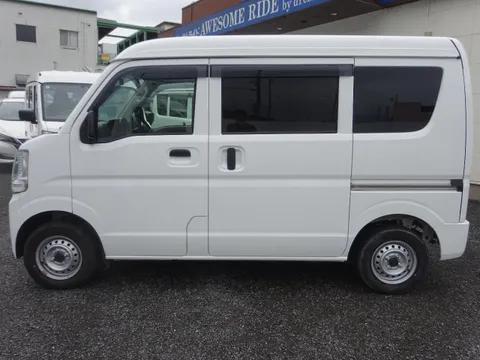 Nissan Clipper