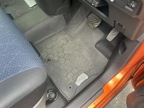 Mitsubishi eK X