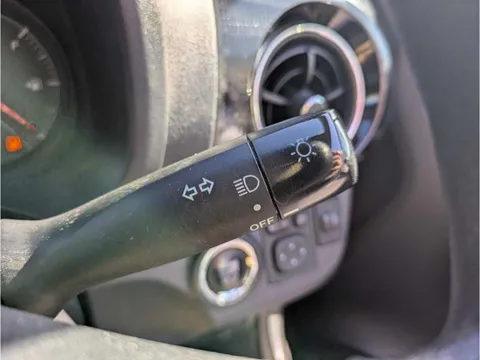 Toyota Yaris (Vitz)