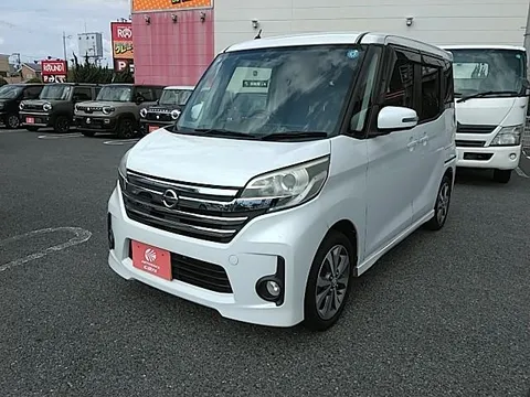 Nissan Dayz Roox