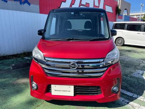 Nissan Dayz Roox