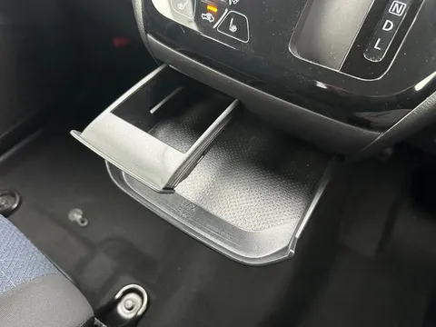 Mitsubishi eK X