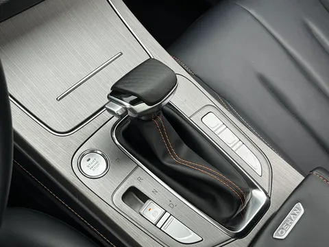 Changan X7