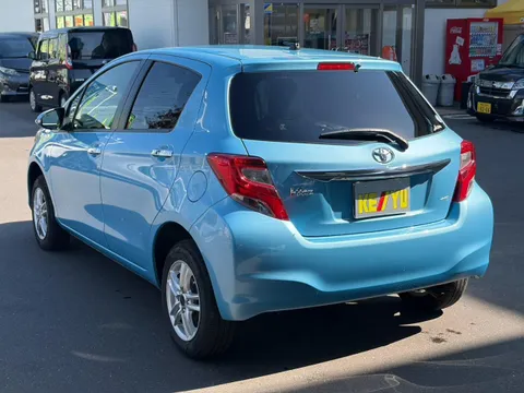 Toyota Yaris (Vitz)