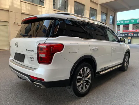 Gac GS8