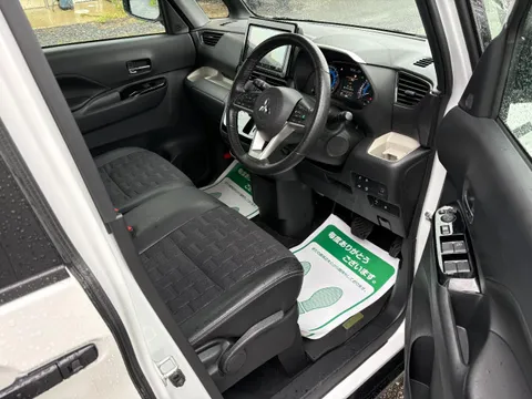 Mitsubishi Delica Mini