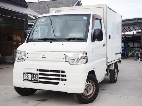 Mitsubishi Minicab Truck