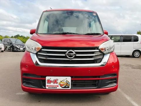 Nissan Dayz Roox