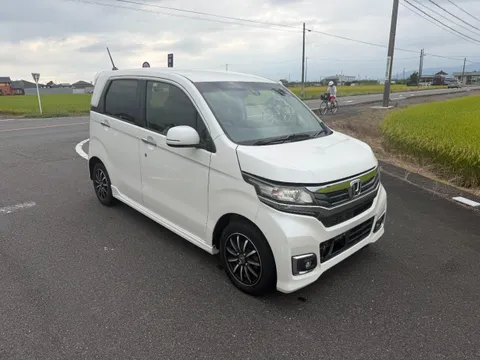 Honda N-WGN Custom