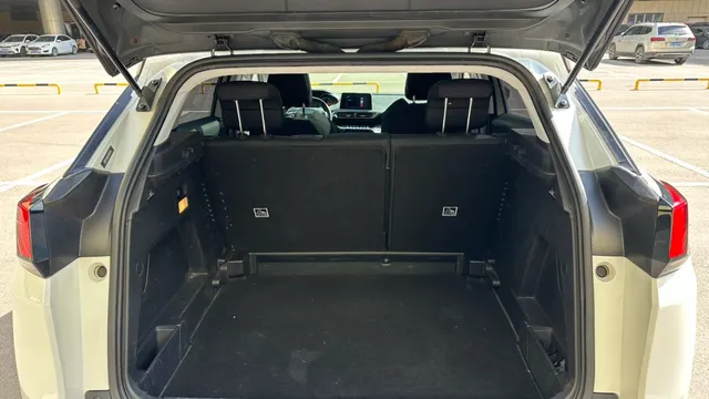 Peugeot 4008