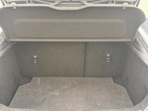 Mazda MAZDA3 Fastback