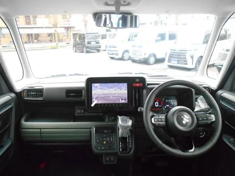 Suzuki Spacia Gear