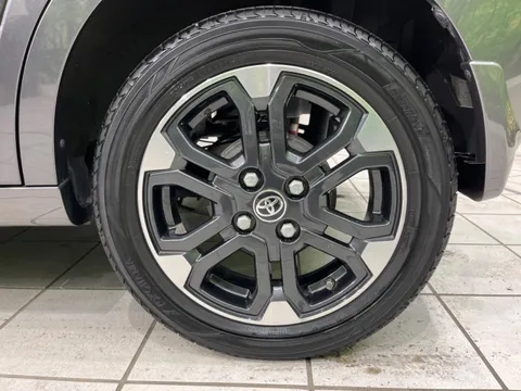 Toyota Pixis Joy