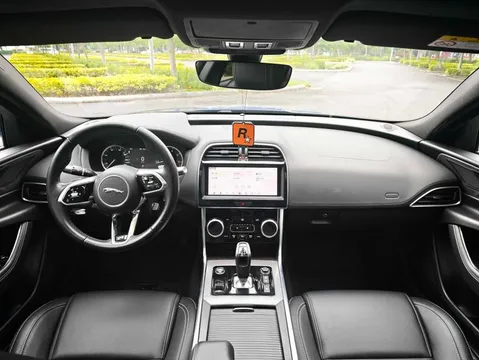 Jaguar XEL