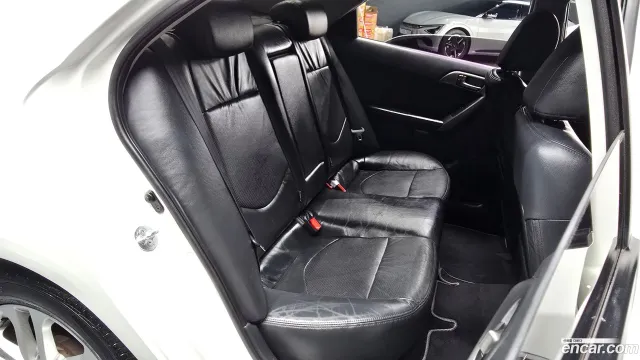 Kia Cerato (Forte)