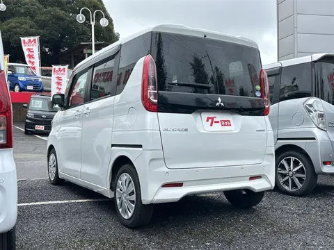 Mitsubishi eK Space