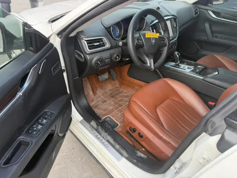 Maserati Ghibli