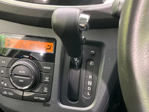 Suzuki Wagon R Stingray